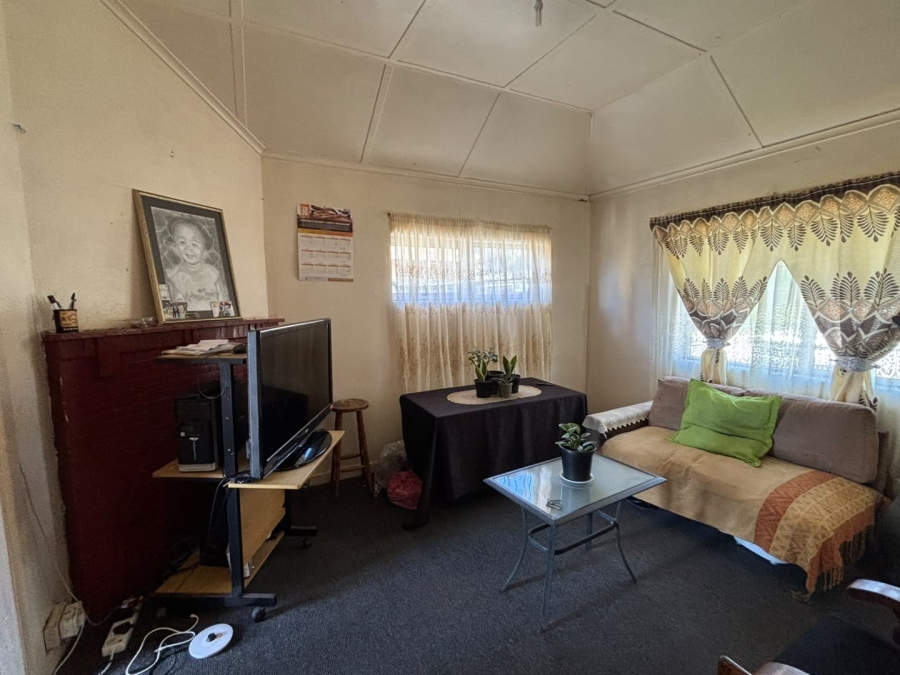 2 Bedroom Property for Sale in Kensington Eastern Cape